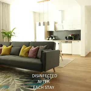 Am 24h Self-check-in, Free Parking, U-bahn 350m, Netflix Appartement