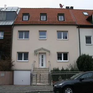 Apartment Messe-/ferienwohnung